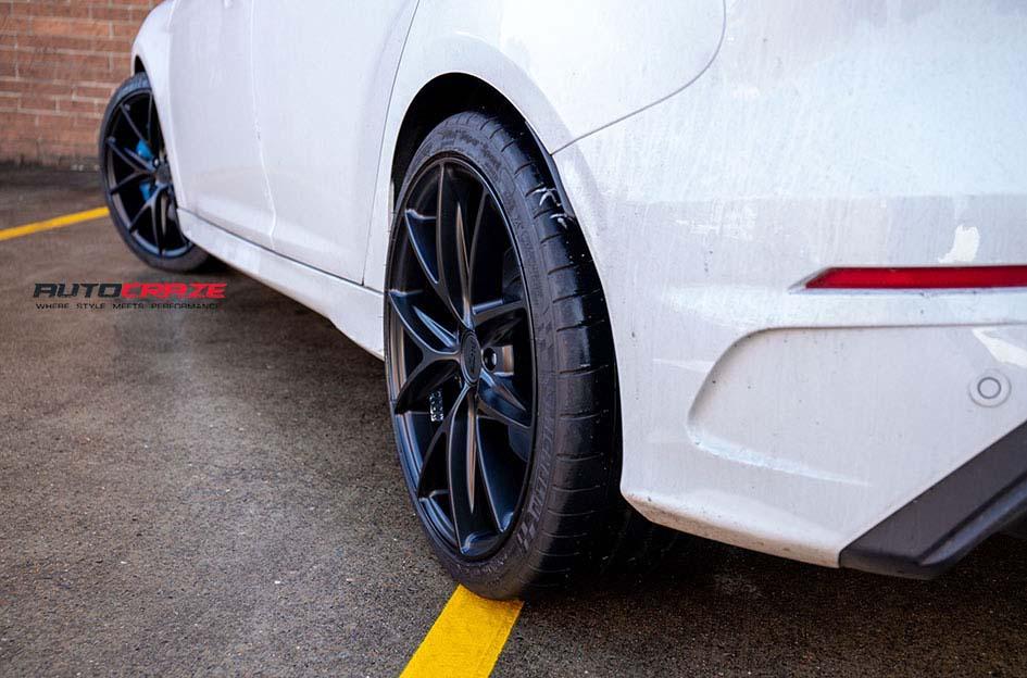 FORD FOCUS  5 STUD  MISANO MATTE BLACK